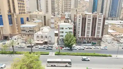 الأصل رقم 3 — عمارة في جنوب العزيزية